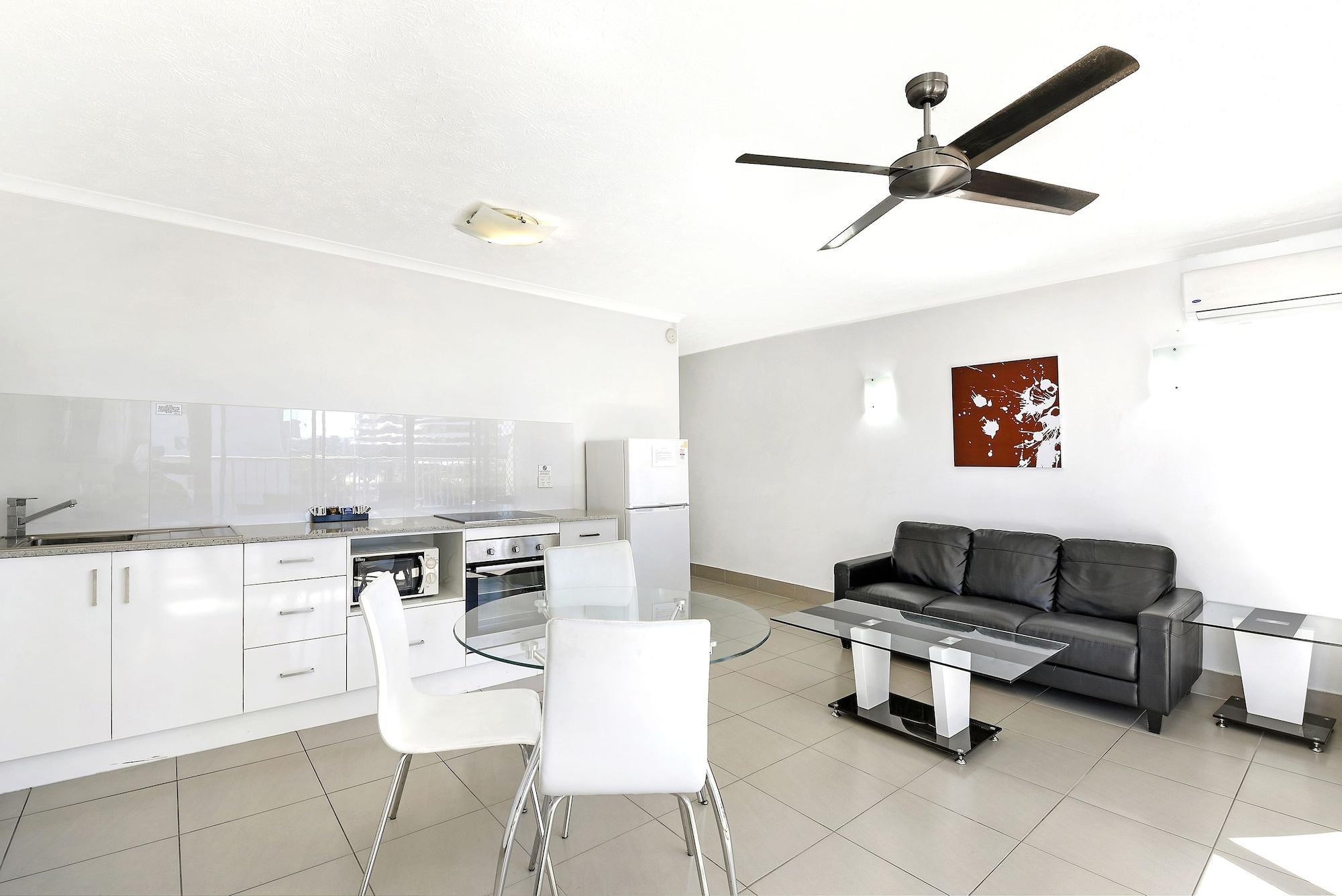 Broadbeach Travel Inn Apartments Gold Coast Extérieur photo