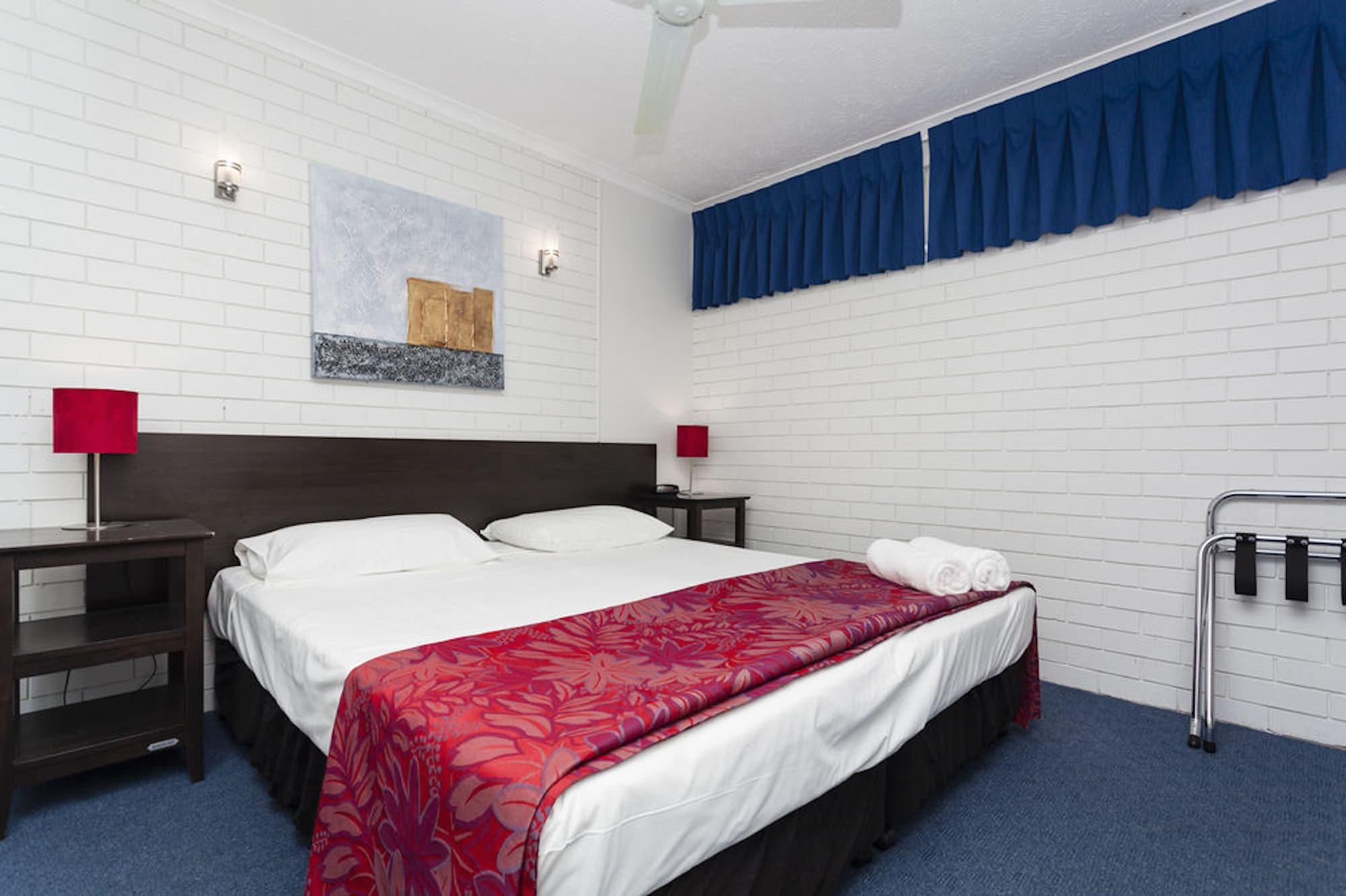 Broadbeach Travel Inn Apartments Gold Coast Extérieur photo