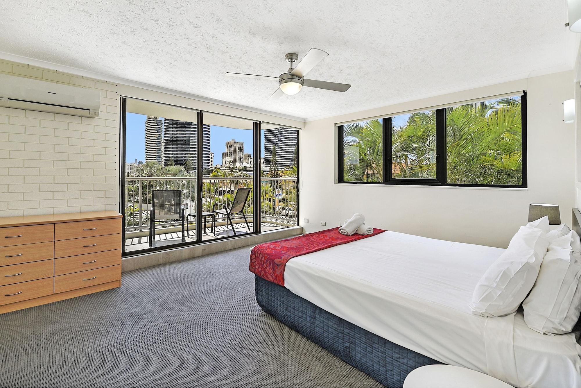 Broadbeach Travel Inn Apartments Gold Coast Extérieur photo