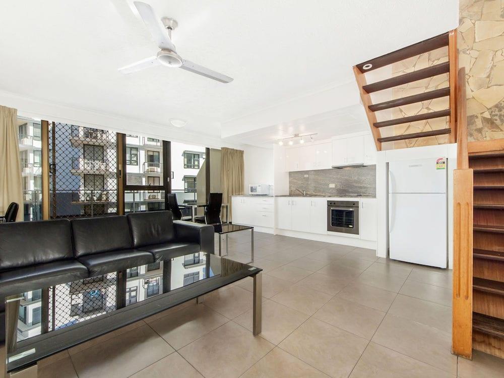 Broadbeach Travel Inn Apartments Gold Coast Extérieur photo