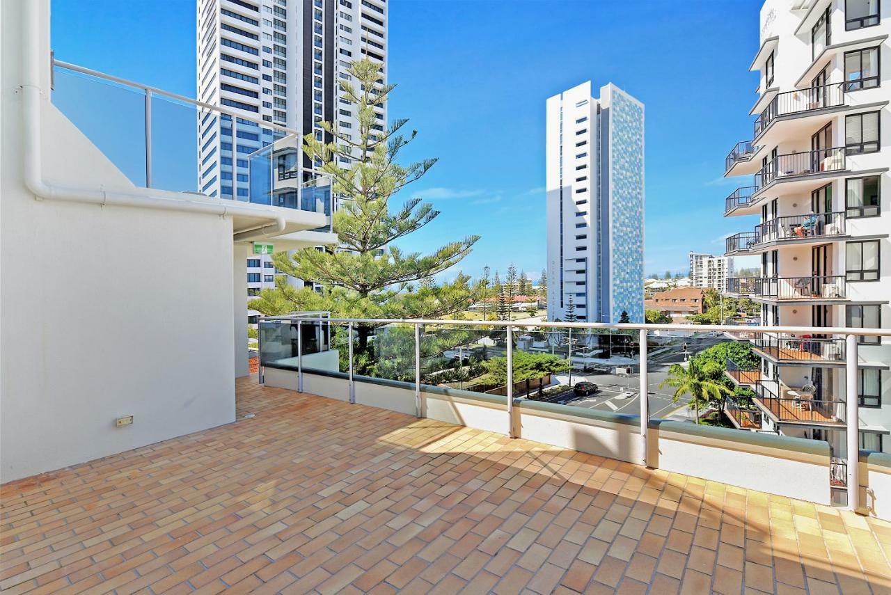 Broadbeach Travel Inn Apartments Gold Coast Extérieur photo